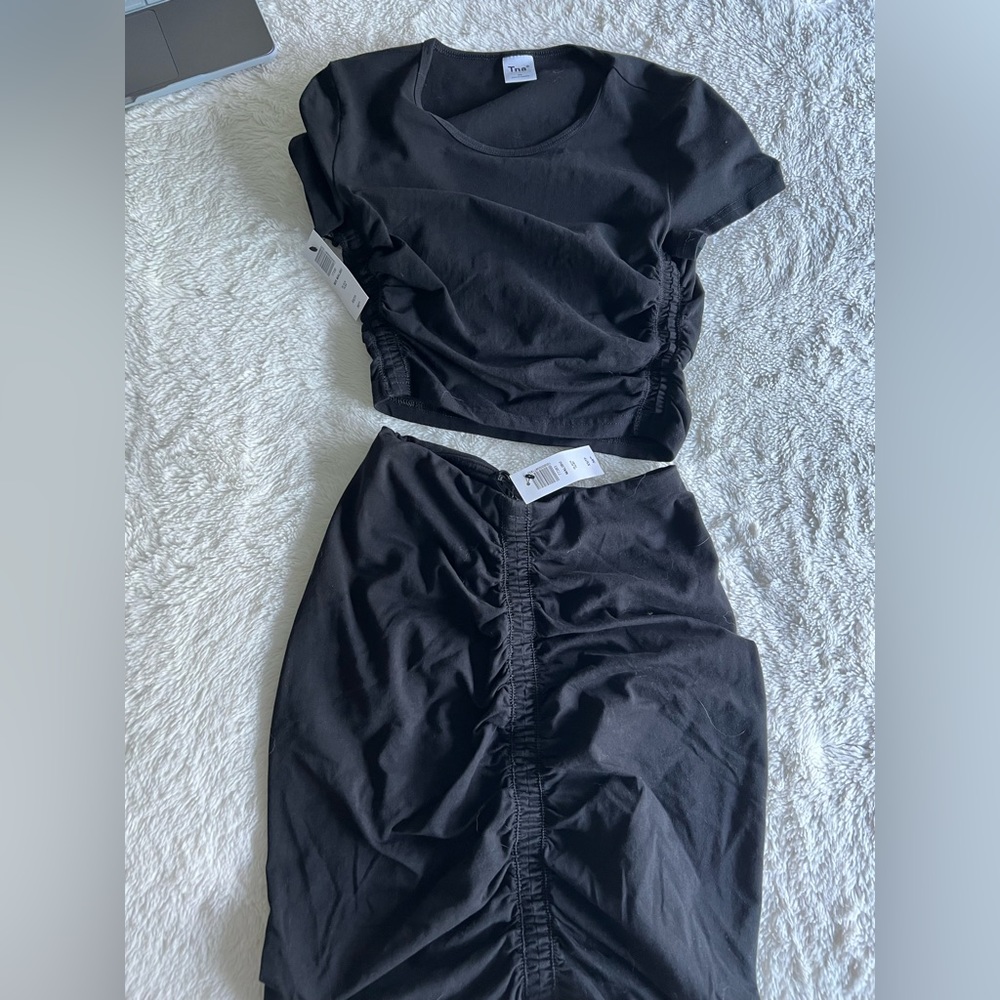 Aritzia TNA skirt and shirt set XS black new with tags